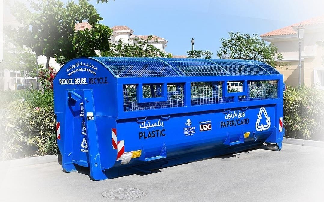 recycling bins In Porto Arabiya