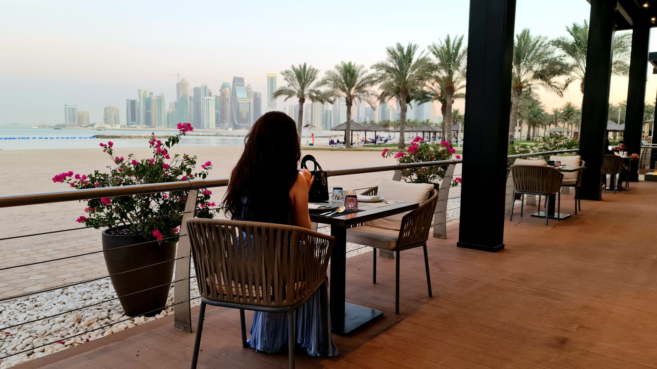 are dating apps banned in qatar