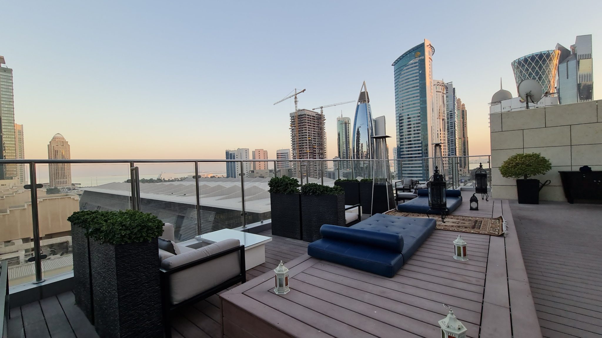 Stunning Views and Shisha at Aqua Lounge - New In Doha - Inspiring You ...